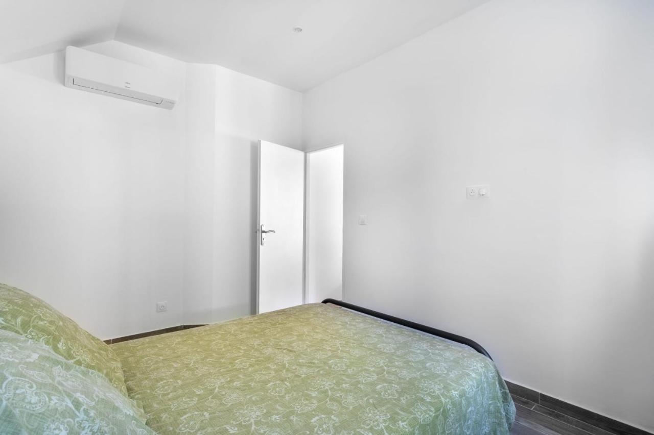 Luxurious 1 Bedroom, Ac, Terrace, Close Beaches - Dodo Et Tartine Carqueiranne Luaran gambar